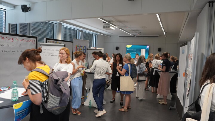 Foto des Marktplatzes auf dem Netzwerk Summit 2026